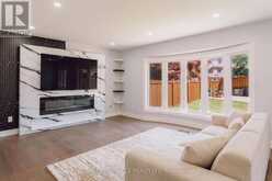 20 WADE GREEN | Cambridge Ontario | Slide Image Seven