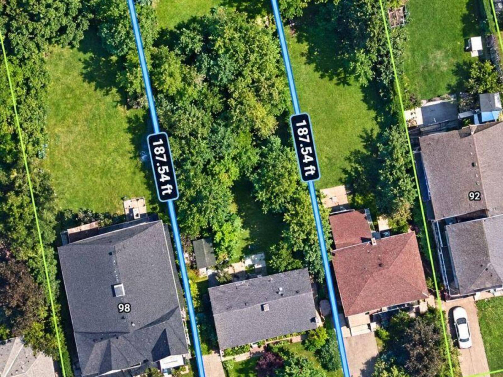 96 CAINES AVENUE, Toronto, Ontario M2R 2L3