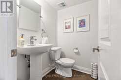 18 SARGENT LANE | Toronto Ontario | Slide Image Eighteen