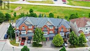 49 LATCHFORD WAY | Whitby Ontario | Slide Image Thirty-five