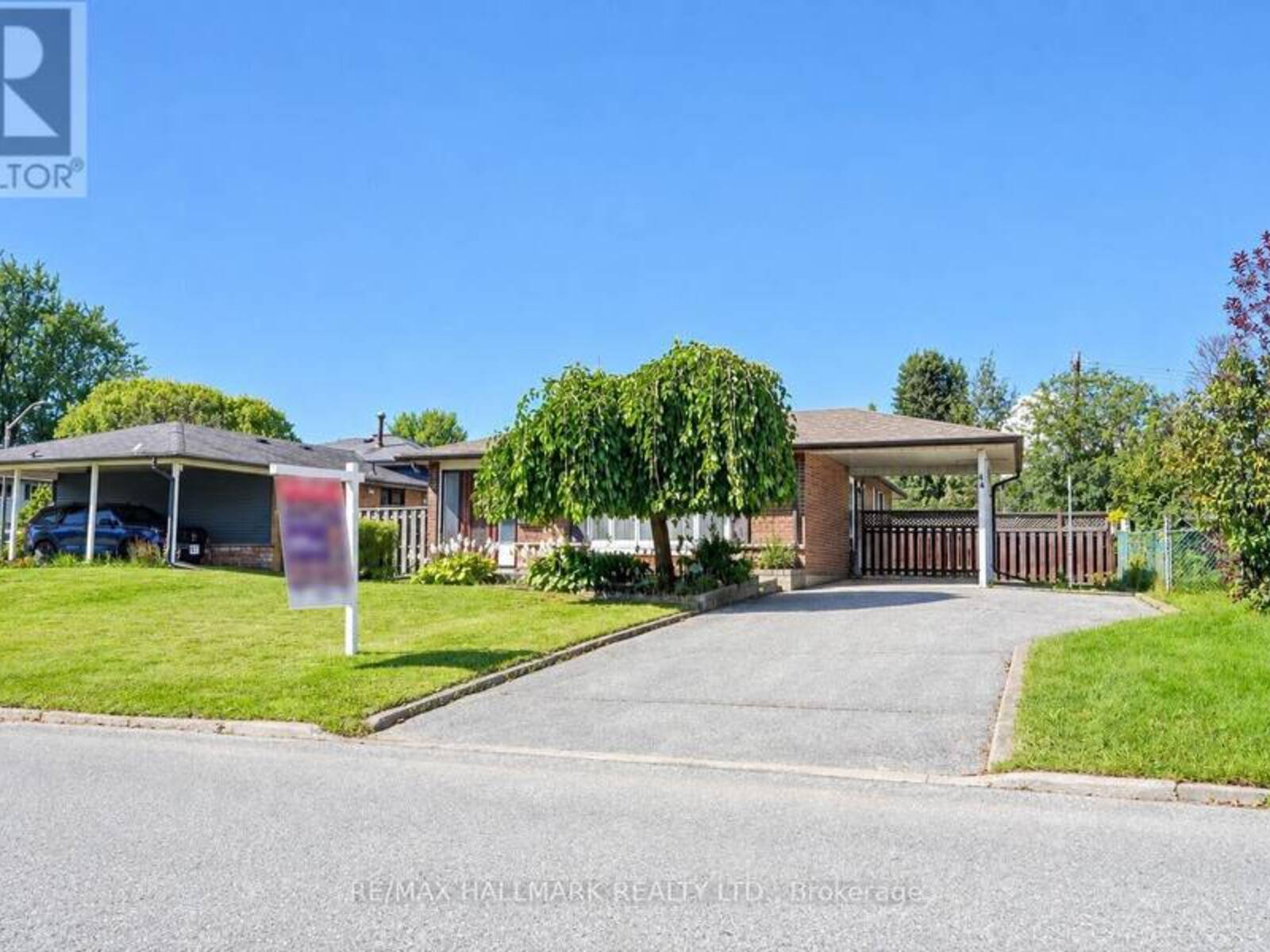 44 BRYANT ROAD, Ajax, Ontario L1S 2Y7