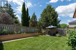 116 CLEARMEADOW BOULEVARD | Newmarket Ontario | Slide Image Forty-four