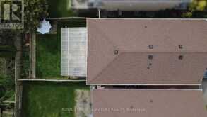 116 CLEARMEADOW BOULEVARD | Newmarket Ontario | Slide Image Forty-five