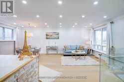 1 WILLIS DRIVE | Aurora Ontario | Slide Image Fifteen