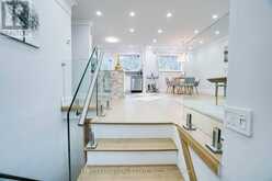1 WILLIS DRIVE | Aurora Ontario | Slide Image Seven