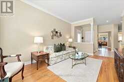 43 - 255 SHAFTSBURY AVENUE | Richmond Hill Ontario | Slide Image Ten
