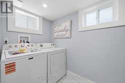 42 BERL AVENUE | Toronto Ontario | Slide Image Thirty