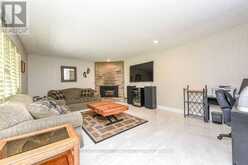 31 QUEENSBOROUGH CRESCENT | Toronto Ontario | Slide Image Ten