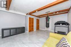 31 QUEENSBOROUGH CRESCENT | Toronto Ontario | Slide Image Fifteen