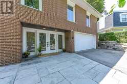 31 QUEENSBOROUGH CRESCENT | Toronto Ontario | Slide Image Thirty-eight