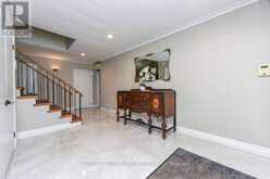 31 QUEENSBOROUGH CRESCENT | Toronto Ontario | Slide Image Eight