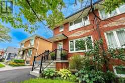 21 BURLINGAME ROAD | Toronto Ontario | Slide Image Three