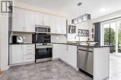 330 GROVEHILL CRESCENT | Kitchener Ontario | Slide Image Twelve