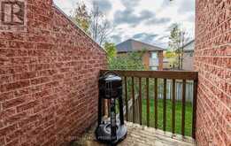 919 CARIBOU VALLEY CIRCLE | Newmarket Ontario | Slide Image Nineteen