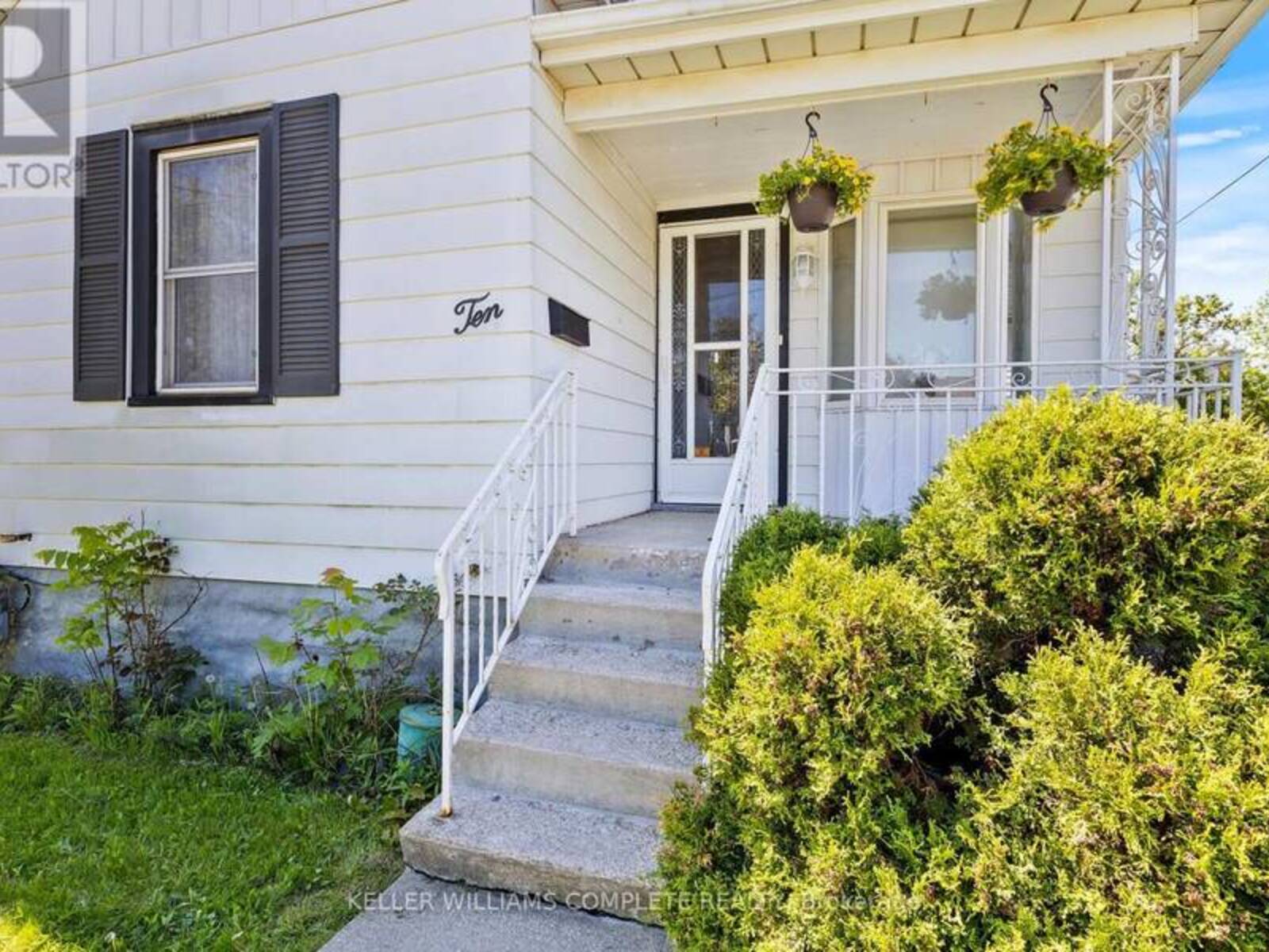 10 MONCK STREET, St. Catharines, Ontario L2S 1L6