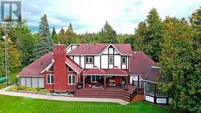 11 RODEO DRIVE | Fenelon Falls Ontario | Slide Image Eight