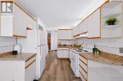 102 - 121 UNIVERSITY AVENUE E | Waterloo Ontario | Slide Image Twelve