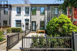 119 TRINITY STREET | Toronto Ontario | Slide Image One