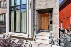 238 MELROSE AVENUE | Toronto Ontario | Slide Image Four