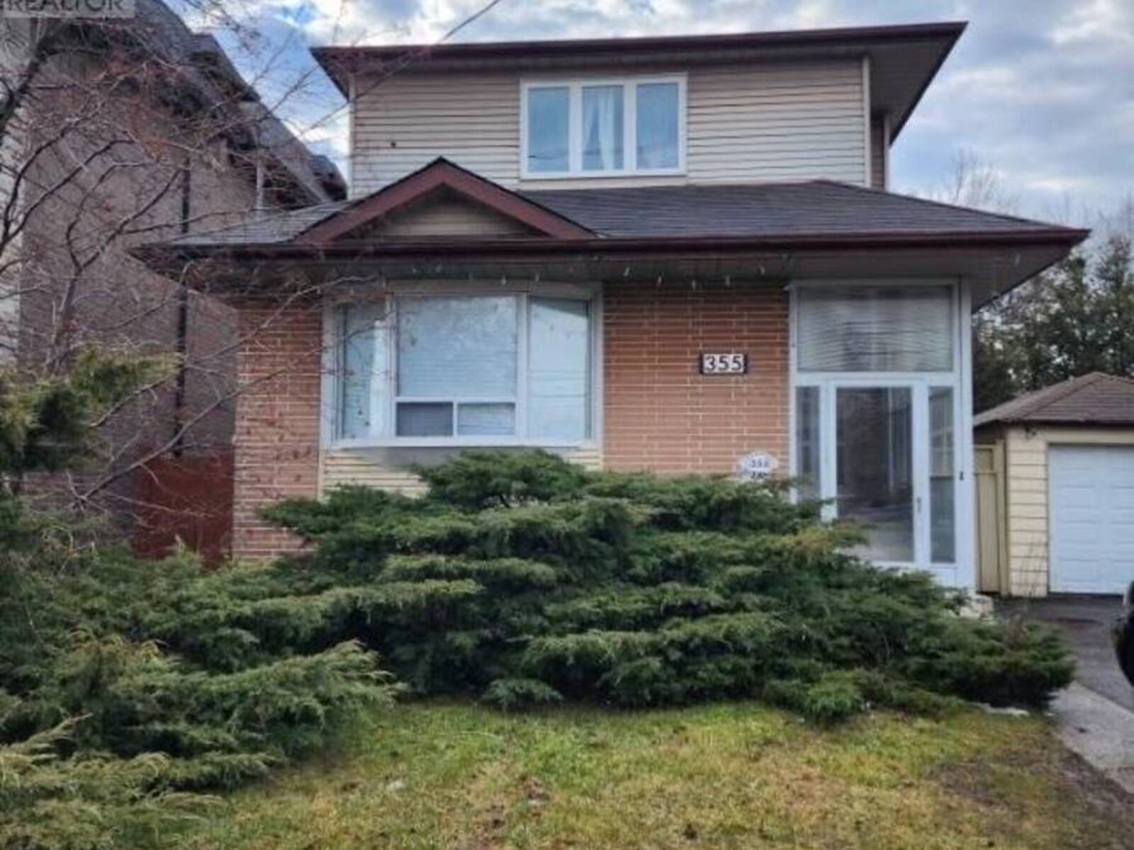 355 PATRICIA AVENUE, Toronto, Ontario M2R 2M8