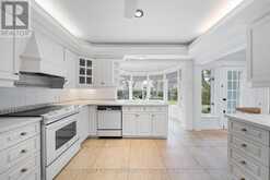 154 VALLEY ROAD | Toronto Ontario | Slide Image Thirteen