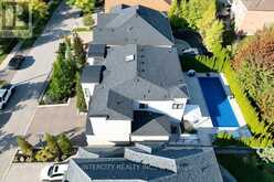 102 COOK'S MILL CRESCENT | Vaughan Ontario | Slide Image Three