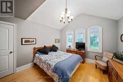 36 AUBURN COURT | Barrie Ontario | Slide Image Nine