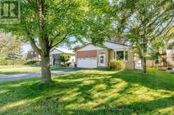 39 CAROL ROAD | Barrie Ontario | Slide Image Three