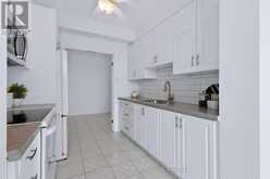 712 - 2511 LAKESHORE ROAD W | Oakville Ontario | Slide Image Ten