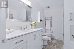 712 - 2511 LAKESHORE ROAD W | Oakville Ontario | Slide Image Twenty-six