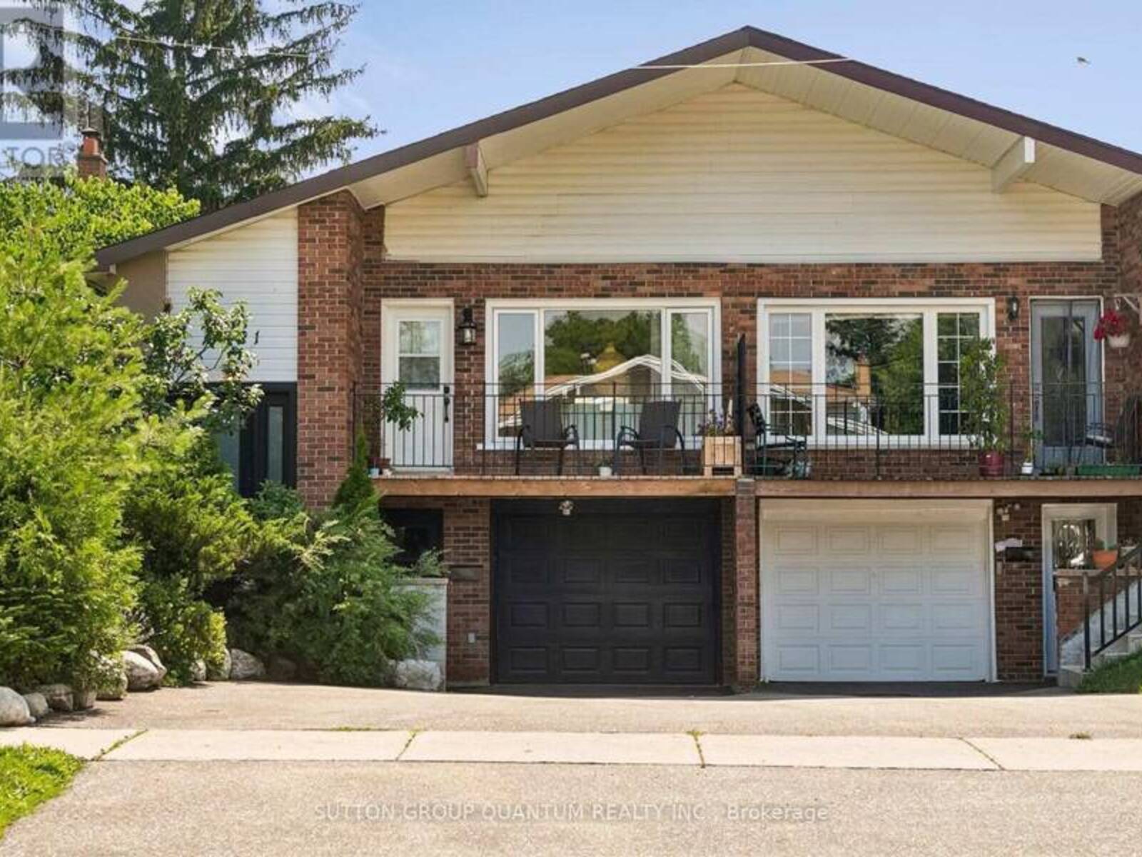 2621 WINDJAMMER ROAD, Mississauga, Ontario L5L 1H7