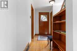 122 TREEVIEW DRIVE | Toronto Ontario | Slide Image Five