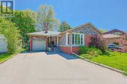 39 SEALCOVE DRIVE | Toronto Ontario | Slide Image One