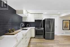 39 SEALCOVE DRIVE | Toronto Ontario | Slide Image Thirty-nine