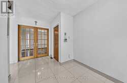 3 PIPESTONE PLACE | Toronto Ontario | Slide Image Eight