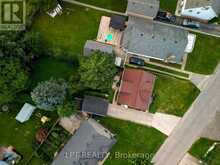 18 JUBILEE DRIVE | St. Catharines Ontario | Slide Image Three