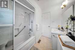 598 BLACK OAK CRESCENT | Waterloo Ontario | Slide Image Seventeen