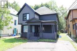 4424 ELLIS STREET | Niagara Falls Ontario | Slide Image Three