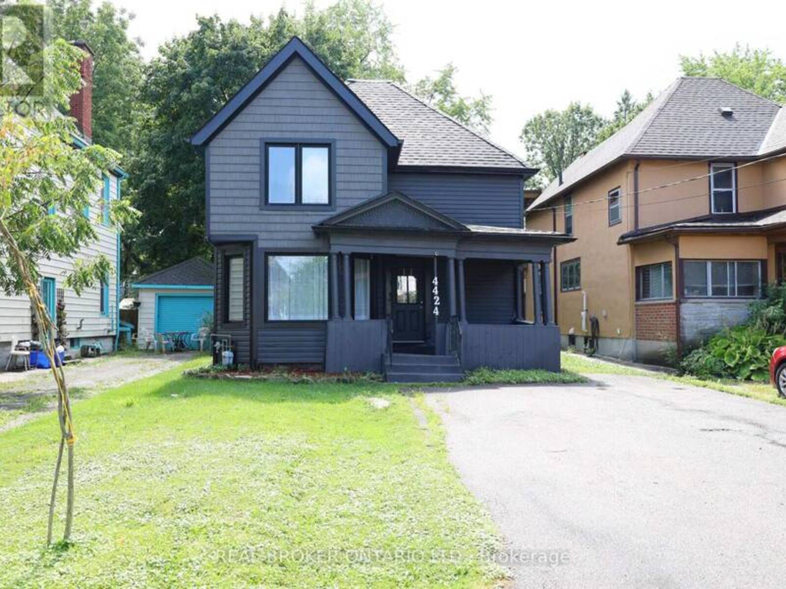 4424 ELLIS STREET, Niagara Falls, Ontario L2E 1H4