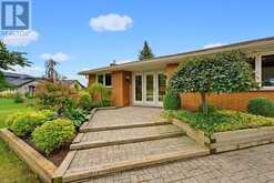 298 WOODVIEW DRIVE | Atwood Ontario | Slide Image Eight