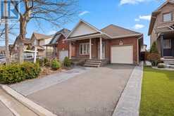 39 MCKIBBON AVENUE | Hamilton Ontario | Slide Image Three