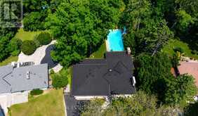 63 CAIT COURT | Ancaster Ontario | Slide Image One