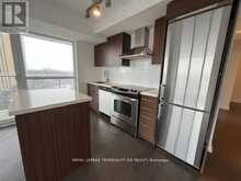 902 - 58 ORCHARD VIEW BOULEVARD | Toronto Ontario | Slide Image Five
