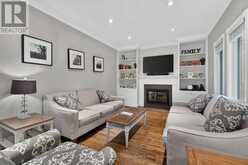 110 UPPER CANADA DRIVE | Toronto Ontario | Slide Image Twelve