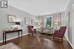 110 UPPER CANADA DRIVE | Toronto Ontario | Slide Image Eight