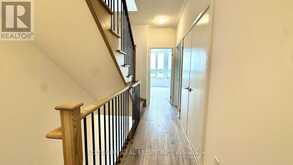 8 - 20 LYTHAM GREEN CIRCLE | Newmarket Ontario | Slide Image Twenty-six
