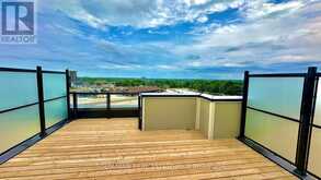 8 - 20 LYTHAM GREEN CIRCLE | Newmarket Ontario | Slide Image Thirty-three