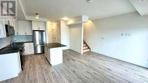 8 - 20 LYTHAM GREEN CIRCLE | Newmarket Ontario | Slide Image Eight