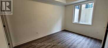 1230 - 12 DAVID EYER ROAD | Richmond Hill Ontario | Slide Image Ten