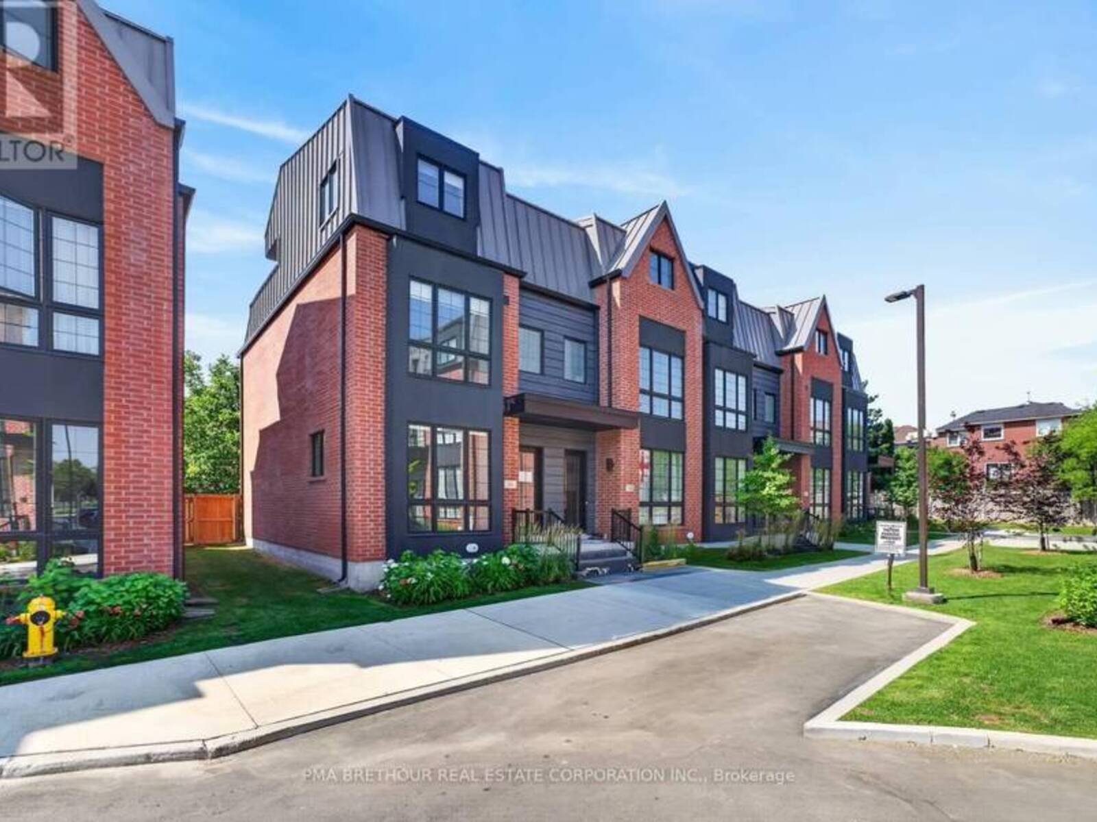 59 ALTON CRESCENT, Vaughan, Ontario L4J 4R3
